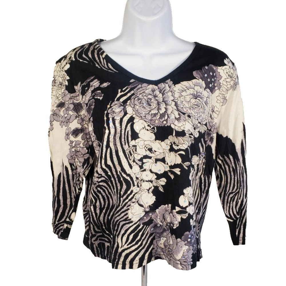 Take Two Clothing Co Shirt Womens Medium Black/ White Floral 3/4 Sleeves Vintage